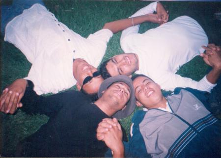 mes amies (m_jed.massr.adlan.éééé moi)